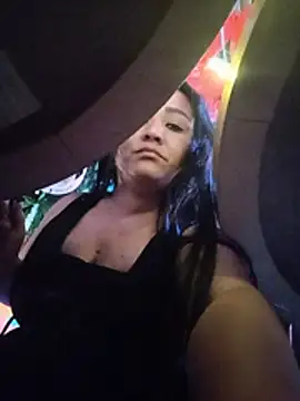alondraabrown live cam on StripChat