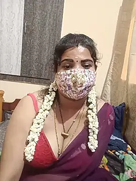 Priyadevi07 live cam on StripChat