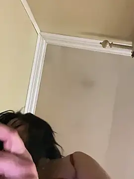 LittleMissEeve live cam
