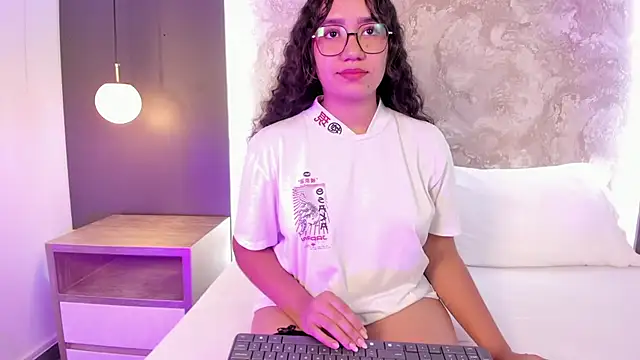 alysson_moon_