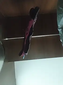 kamukhraja1 live cam on StripChat