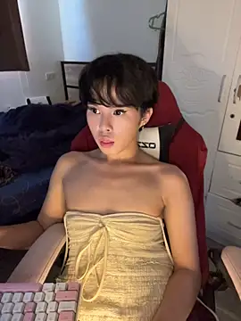 Plaxxxtique live sex cam