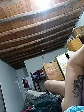 Juanchotalarga24 live cam on StripChat