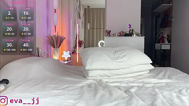 Eva_JJ