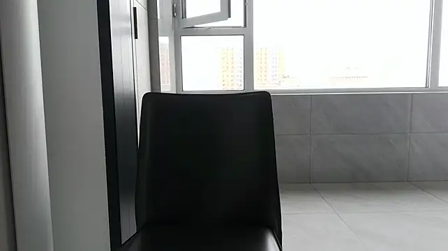 nole_china7 (Ask my age) - talk / fun / cum