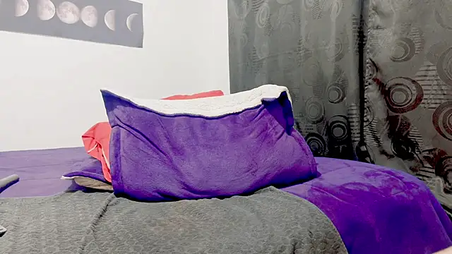 Ariana_Rodriguez_ live cam on StripChat