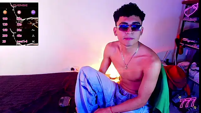 tiancam live cam on StripChat