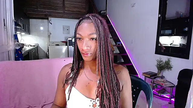 Modèle: samy_doll