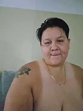 DevilDahm live cam on StripChat