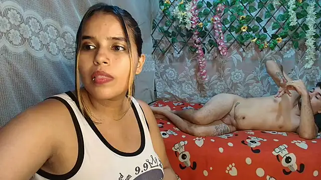 leandro49112 live cam on StripChat