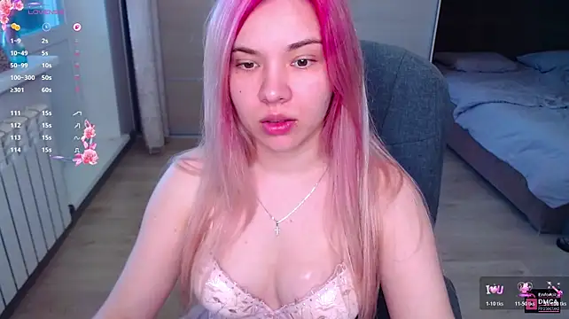 Lana__Nova live cam on StripChat