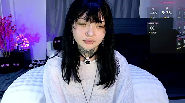 lein_bone (F teen) - take off panties