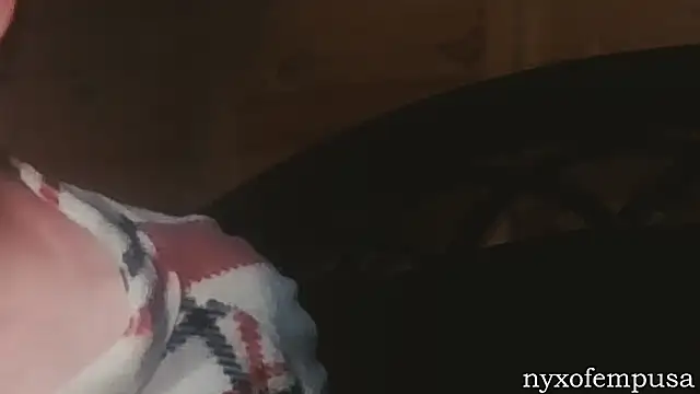 nyxofempusa live cam on StripChat