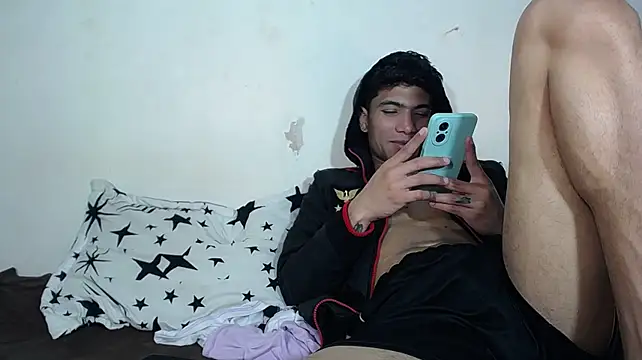 ANKENTH live cam on StripChat