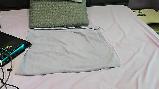 Horny_mommy