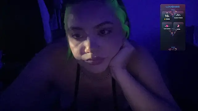 GreenTeaFae live cam on StripChat