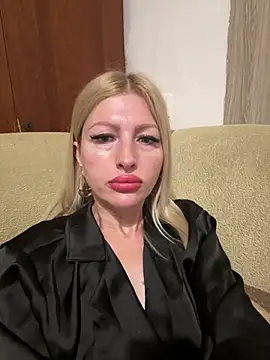 LoLAHotLove