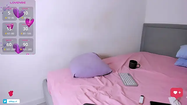 May_XX live cam on StripChat