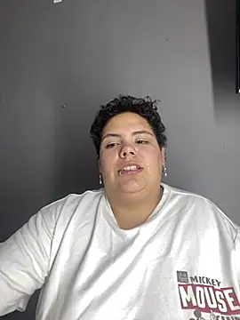 Hailey_Curvy live cam on StripChat