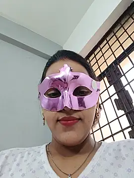 Shivani_hotty live cam on StripChat