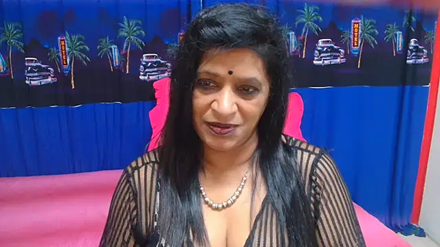 INDIANFUSION live cam on StripChat