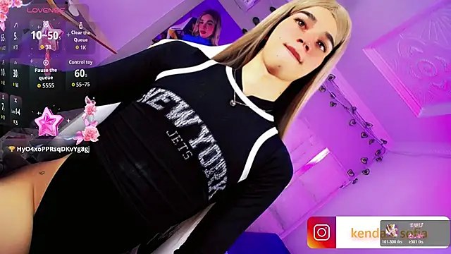 Sophiaa_doll_