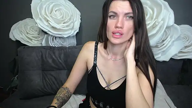 MilaLoona