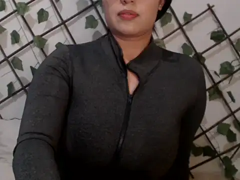 Elina_Rose888
