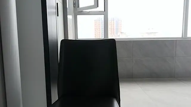 nole_china7 (Ask my age) - talk / fun / cum