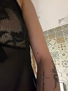 FlexibleDoll_ live cam on StripChat