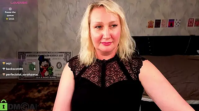 Lillit_Fabia live cam on StripChat