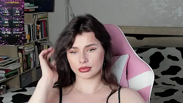 bbJ_one live cam on StripChat