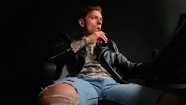 FelixStarkk live cam on StripChat