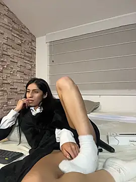 Lucyjoi live