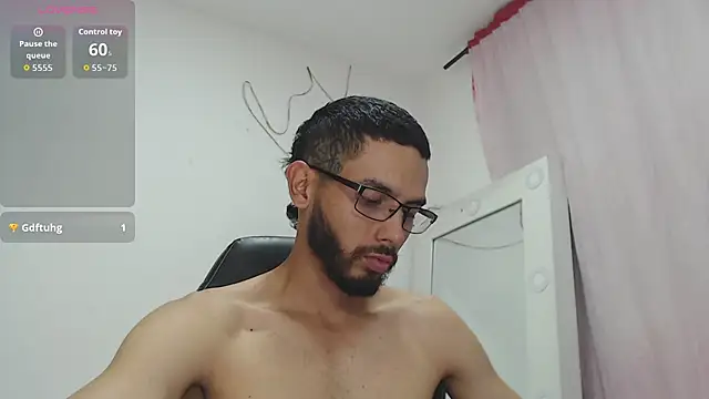 russthiago live sex cam