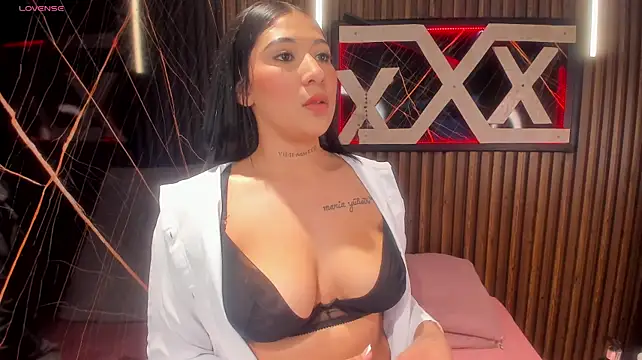 Miah_Palacio