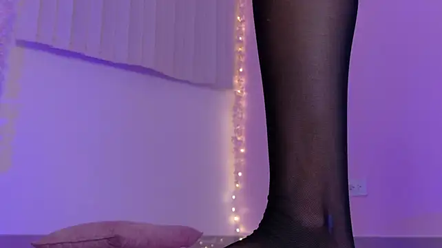 julie_bennet (F young) - Dildo play💦