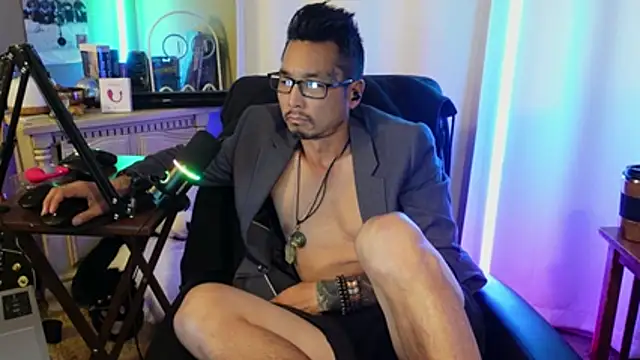 ghost11_11 (Ask my age) - Get on knees and Show off Tongue
