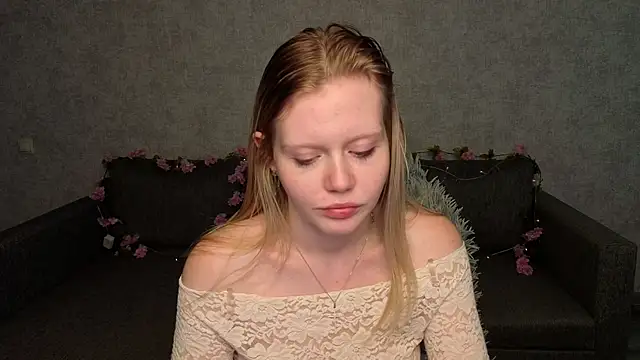 Wendy_228 live cam on StripChat