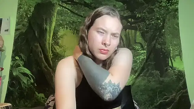 Wood_Elf live cam on StripChat