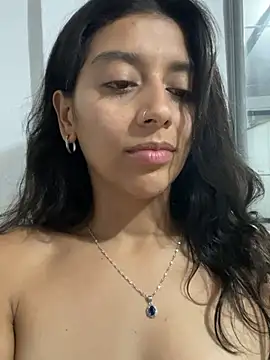 BrittanyDiaz live cam on StripChat