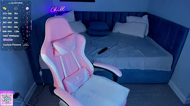 Tessa_Sunn