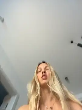 adelina0001 (F young) - Make me wet