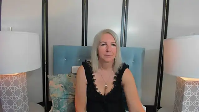EricaTop live cam on StripChat