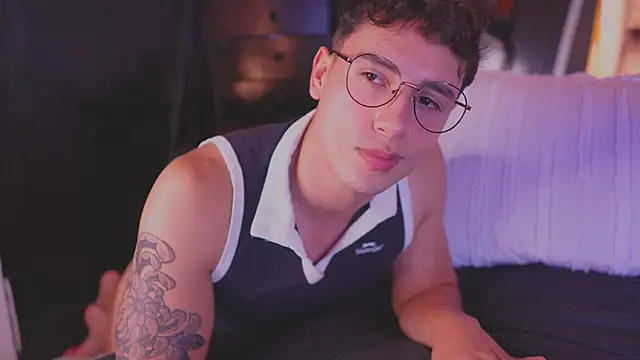 I_Gabriel live cam on StripChat