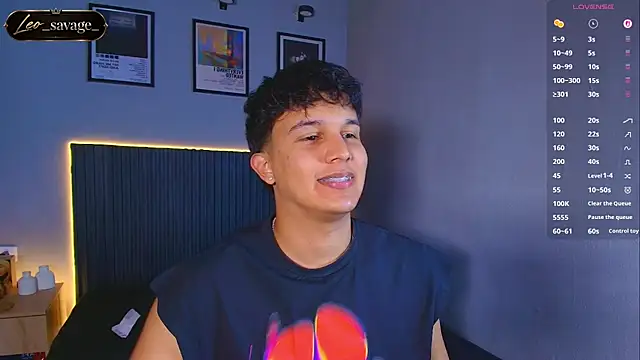 Leo_Savage_ live cam on StripChat