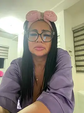 hot_beauty__ (F milf) - sexy and hot mature colombian fuck
