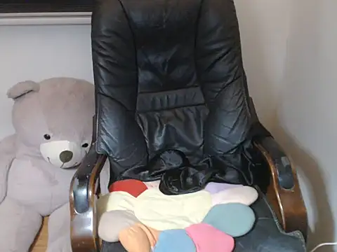 asian_gregor (M young) - Drop 300 to cum now or lets private