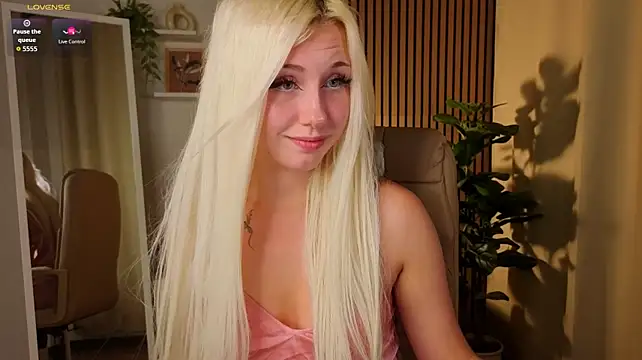 cateyepro (F teen) - Pull down your shorts
