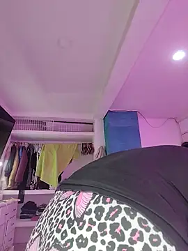 luludream (F milf) - Aplicar aceite en tetas
